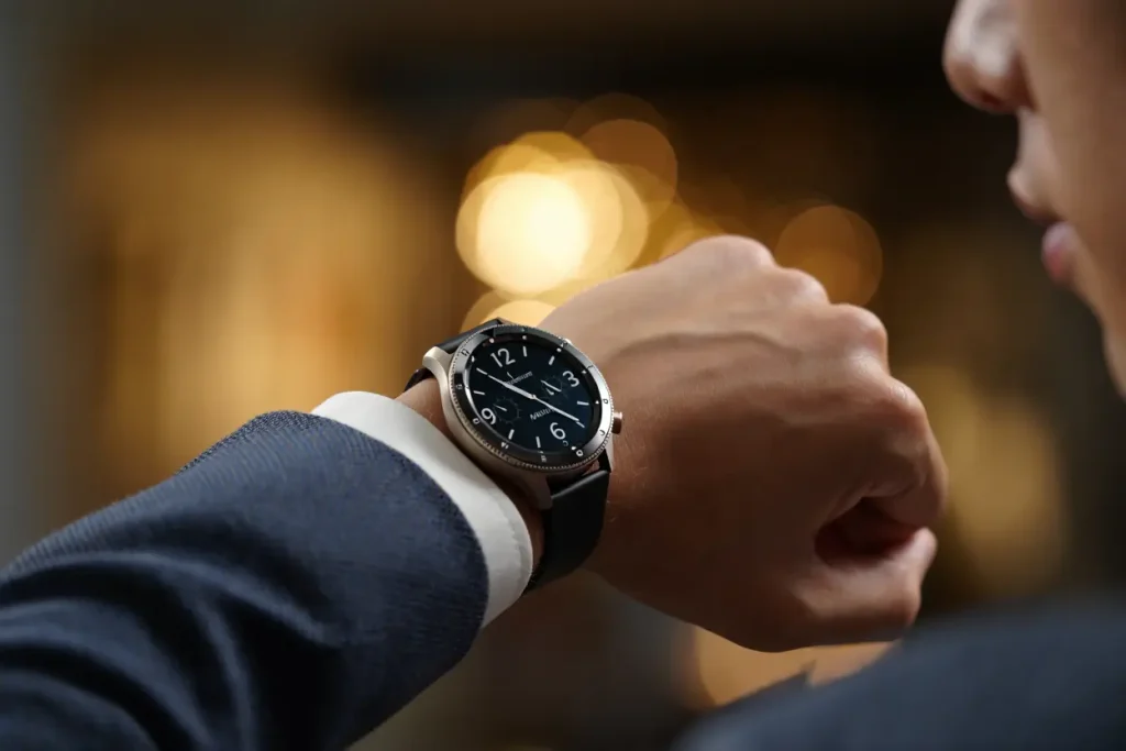 What defines a truly high-end smartwatch in 2026?

From luxury design to advanced health tracking, today’s premium smartwatches are more powerful than ever.